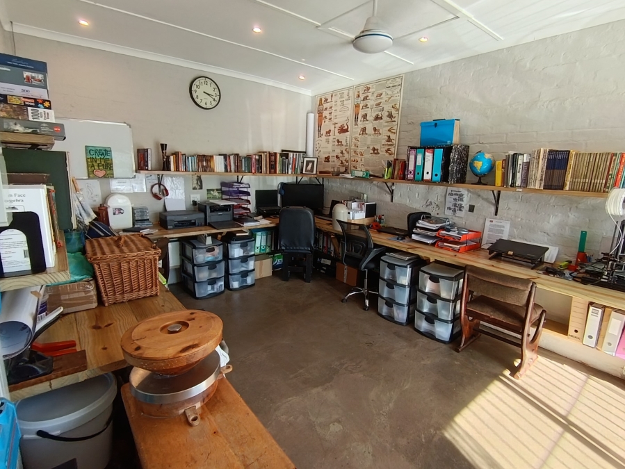 3 Bedroom Property for Sale in Wavecrest Eastern Cape